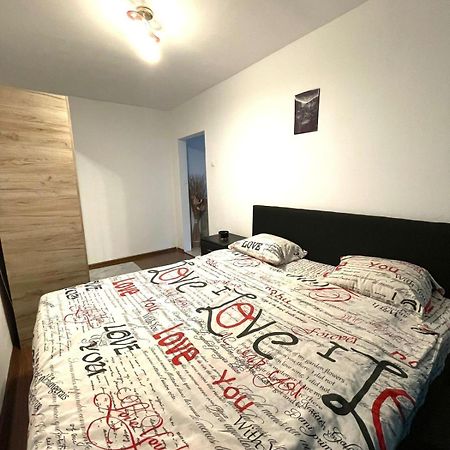 Apartament Inu Orşova Eksteriør bilde