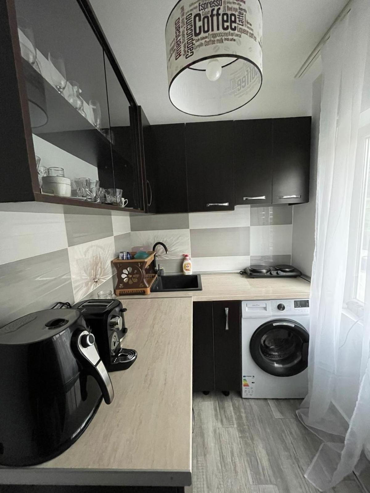Apartament Inu Orşova Eksteriør bilde